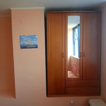 Rainbow Economy Studio Nova * Słoneczny Brzeg
